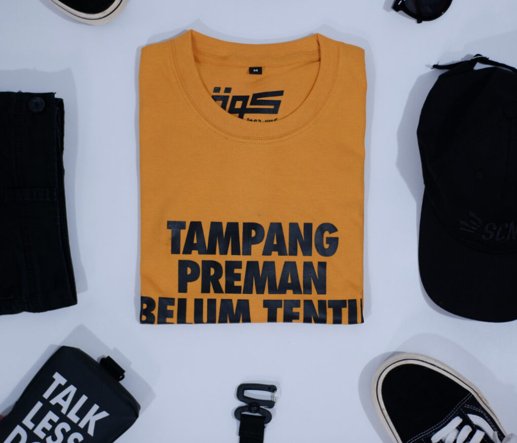 Crafting Style Statements: Wholesale Trends in Slogan T-Shirts for Men