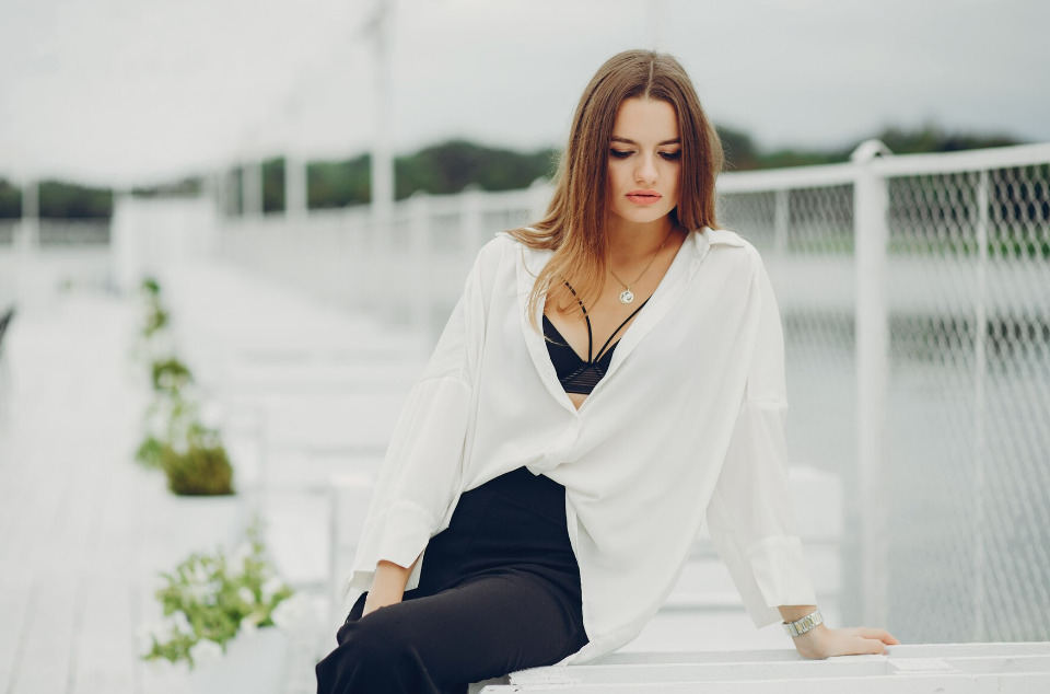 Ultimate Guide: Wholesale Women’s Sexy Blouses