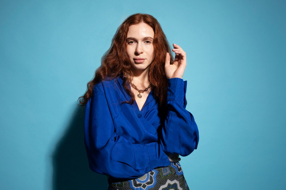 Ultimate Wholesale Guide: Royal Blue Blouses for Unprecedented Fashion Dominance