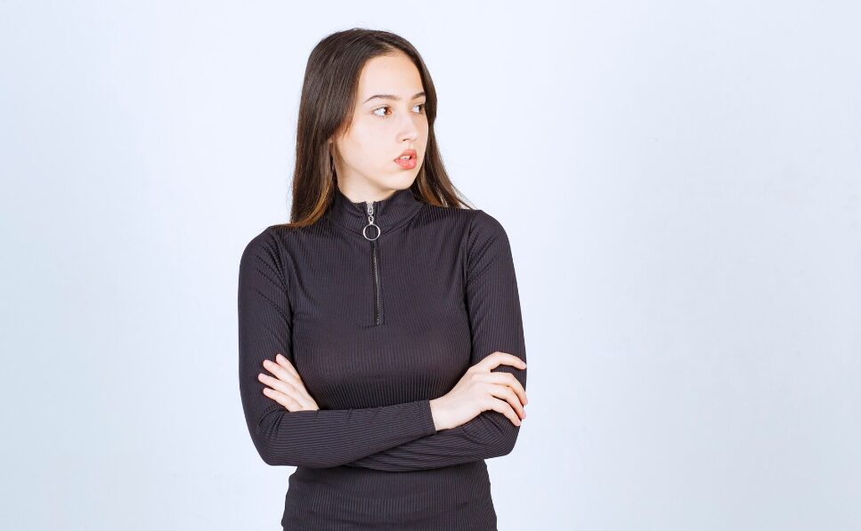 The Ultimate Guide to Black Full Sleeve Blouses – Trends, Personalized Style