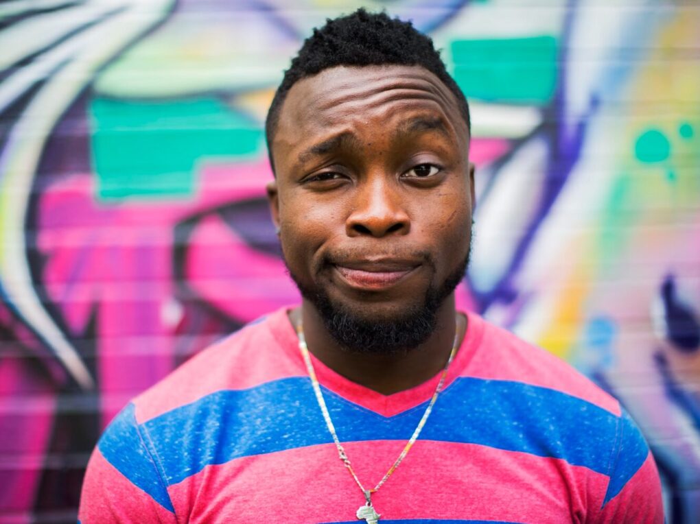 Wholesale Men’s V Neck T Shirts for Men: A Professional Guide