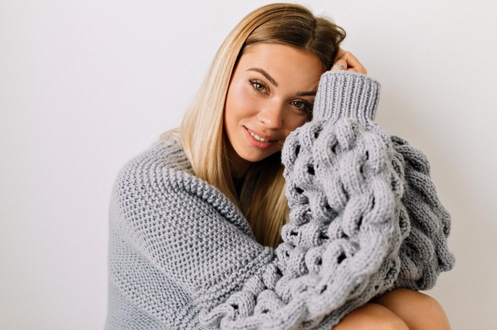 The Jester’s Closet: Wholesale Women’s Sweaters in the Comedy Spotlight